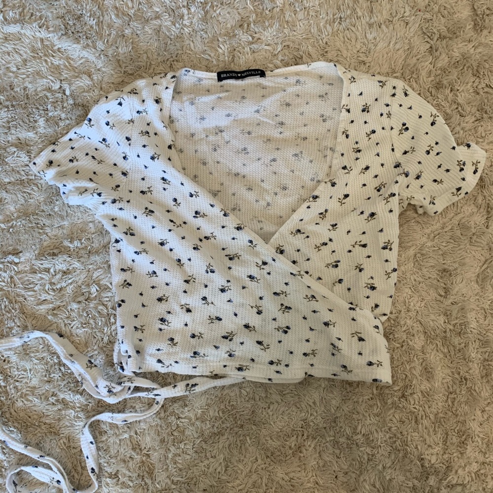 Brandy Melville top